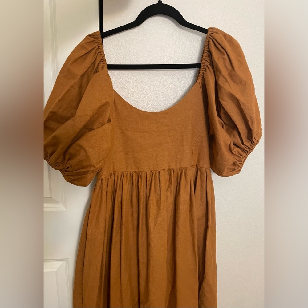 Elegant Brown Midi Dress - Picture 9 of 16